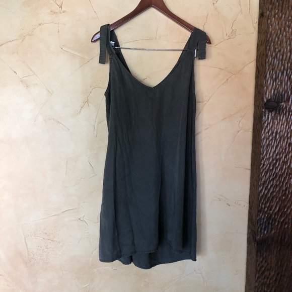 army green dress - Picture 3 of 3